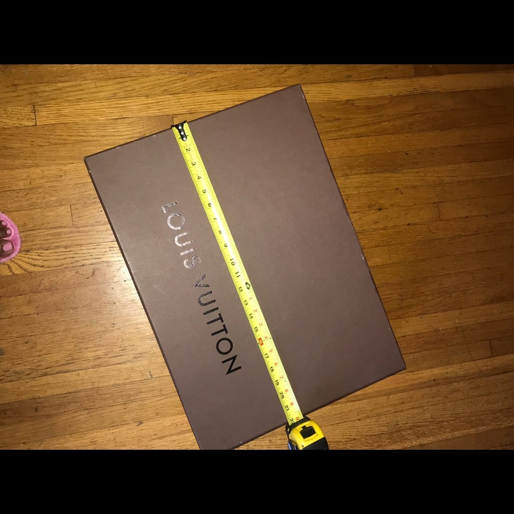 Authentic Louis Vuitton Box - Picture 4 of 8